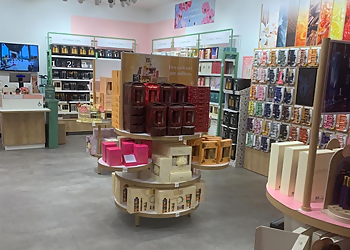 Adopt Parfums image 3 Toulouse Perfume Stores Adopt Parfums image 3