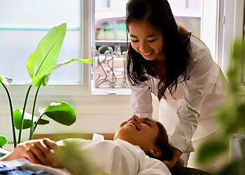 Anne Nguyen image 2 Meilleurs Chiropracteurs à Paris Anne Nguyen image 2