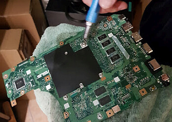 Atelier de dépannage informatique image 3 Nice Computer Repair Atelier de dépannage informatique image 3