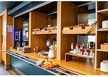 B&B HOTEL Saint-Etienne Monthieu image 2 Meilleurs Hôtel à Saint-Étienne B&B HOTEL Saint-Etienne Monthieu image 2