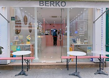 Berko image 2 Paris Cake Shops Berko image 2