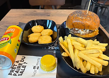 Black & White Burger Bordeaux image 3 Meilleurs Restaurants Fast-Food à Bordeaux Black & White Burger Bordeaux image 3