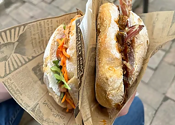 Chez Lucas image 1 Meilleures Restaurants de sandwich à Marseille Chez Lucas image 1