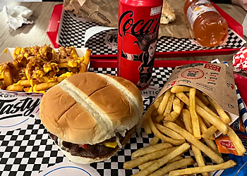 Lille Fast Food Restaurants Chick'n Beef Lille Postes image 1