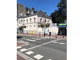 Le Havre Veterinarians Clinique vétérinaire des ormeaux image 1