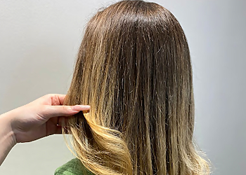 Confidences Le salon image 1 Meilleurs Salons De Coiffure à Lyon Confidences Le salon image 1