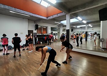 Dance Dany Lays image 2 Grenoble Dance Schools Dance Dany Lays image 2