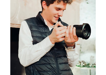 Meilleurs Vidéastes à Versailles De Breuil Studio image 1