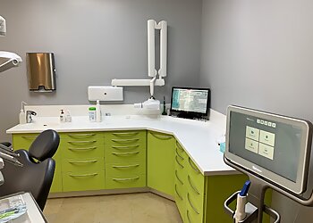 Dr Alexandre-Benoît Lentrebecq image 2 Reims Dentists Dr Alexandre-Benoît Lentrebecq image 2