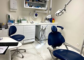 Dr Alexandre Rolland - CENTRE DENTAIRE BORDEAUX MÉRIADECK image 3 Bordeaux Dentists Dr Alexandre Rolland - CENTRE DENTAIRE BORDEAUX MÉRIADECK image 3