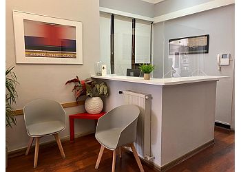 Dr Carine Gomez image 2 Marseille Pulmonologists Dr Carine Gomez image 2