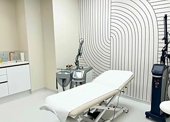 Dr Farès Belhassen image 3 Nice Plastic Surgeon Dr Farès Belhassen image 3