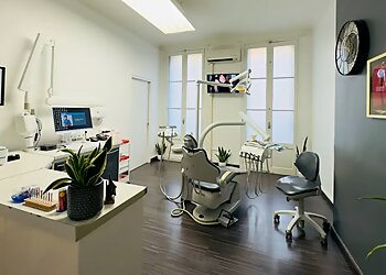 Dr Filipe DA SILVA image 3 Toulon Dentists Dr Filipe DA SILVA image 3