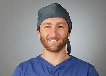 Meilleurs Dentistes à Bordeaux Dr Jean Barret image 1