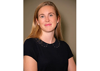 Meilleurs Chirurgiens Esthétiques à Lille Dr Julie Ellart image 1