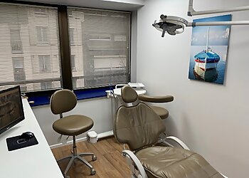 Dr Maxence GEFFLOT image 2 Rennes Dentists Dr Maxence GEFFLOT image 2