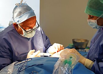 Dr Philippe Legaillard image 3 Meilleurs Chirurgiens Esthétiques à Bordeaux Dr Philippe Legaillard image 3