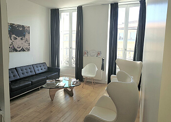 Dr Raphaël MESSAS image 3 Meilleurs Chirurgiens Esthétiques à Bordeaux Dr Raphaël MESSAS image 3