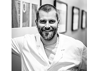 Meilleurs Chirurgiens Esthétiques à Lille Dr Thomas Gahagnon - ARCHIMED CHIRURGIE image 1