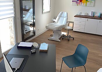 Dr. Thomas Guidicelli image 2 Marseille Plastic Surgeon Dr. Thomas Guidicelli image 2