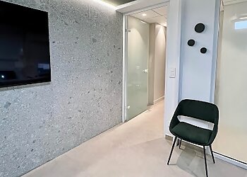 Dr Tom TRUONG image 2 Meilleurs Dentistes à Toulouse Dr Tom TRUONG image 2