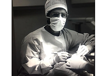 Dr Uriel Assouline - CLINIQUE DE LA RIVIERA image 2 Meilleurs Chirurgiens Esthétiques à Nice Dr Uriel Assouline - CLINIQUE DE LA RIVIERA image 2