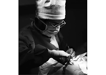 Dr Uriel Assouline - CLINIQUE DE LA RIVIERA image 3 Meilleurs Chirurgiens Esthétiques à Nice Dr Uriel Assouline - CLINIQUE DE LA RIVIERA image 3