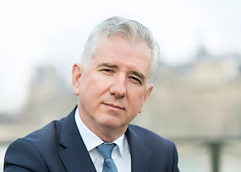 Paris Urologists Dr Vincent Hupertan image 1