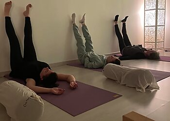 Emilie Velez image 3 Meilleurs Cours de yoga à Dijon Emilie Velez image 3