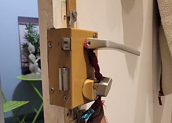 Emilien PETIT image 3 Meilleurs Serruriers à Saint-Étienne Emilien PETIT image 3