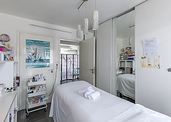 Meilleurs Instituts De Beauté à Toulouse Esthéticienne Monicabioty image 1