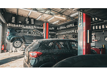 First Stop Centre Auto Marseille image 2 Marseille Auto Repair Shops First Stop Centre Auto Marseille image 2