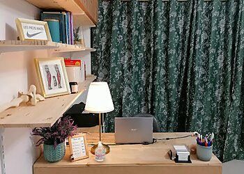 Flora KNAEPEN image 2 Paris Podiatrists Flora KNAEPEN image 2