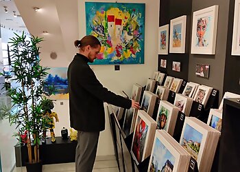 Galerie D'art Carré D'artistes Marseille L'Expo image 2 Marseille Art Galleries Galerie D'art Carré D'artistes Marseille L'Expo image 2