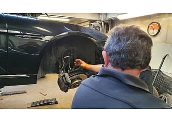Garage Ad Expert Pz Garage image 3 Bordeaux Auto Repair Shops Garage Ad Expert Pz Garage image 3