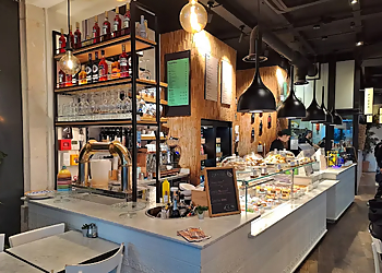 IT - Italian Trattoria Nantes image 2 Nantes Italian Restaurants IT - Italian Trattoria Nantes image 2