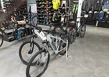 Intersport Bordeaux Sainte-Catherine image 2 Meilleurs Magasins De Sport à Bordeaux Intersport Bordeaux Sainte-Catherine image 2