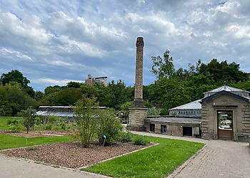 Jardin Botanique de l'université de Strasbourg image 1 Meilleurs Lieux À Visiter à Strasbourg Jardin Botanique de l'université de Strasbourg image 1