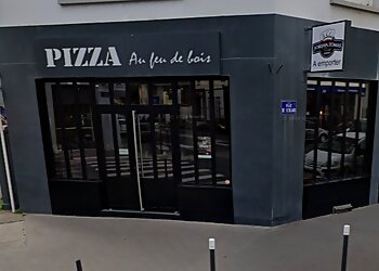 Jordan Tomas-Pizza Mamamia image 2 Meilleures Pizzerias à Lyon Jordan Tomas-Pizza Mamamia image 2