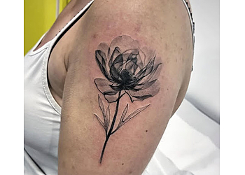 Lille Tattoo Shops Kawaii Place TATTOO PIERCING image 1