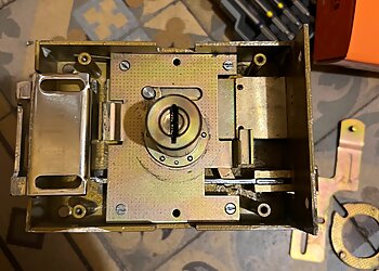 La Serrure Parisienne par Adam’Serrurerie image 3 Meilleurs Serruriers à Paris La Serrure Parisienne par Adam’Serrurerie image 3