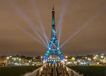 Meilleurs Lieux À Visiter à Paris La tour Eiffel image 1