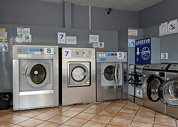 Laverie Automatique image 2 Toulon Laundry Services Laverie Automatique image 2