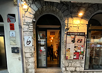 Les Amoureux image 2 Nice Pizza Places Les Amoureux image 2