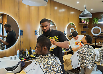 Les Mauvais Barbiers image 3 Paris Barbershops Les Mauvais Barbiers image 3