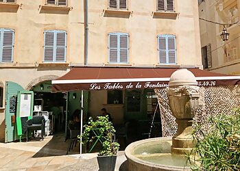 Les Tables De La Fontaine image 2 Meilleurs Restaurants Français à Toulon Les Tables De La Fontaine image 2