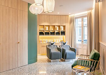 Linda Verron Coloriste image 2 Saint-Étienne Hair Salons Linda Verron Coloriste image 2