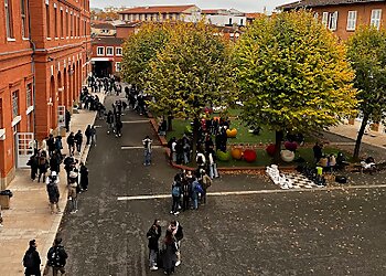 Lycée général et technologique Ozenne image 3 Toulouse High School Lycée général et technologique Ozenne image 3