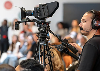 Mazette Studio image 1 Paris Videographers Mazette Studio image 1