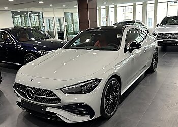 Mercedes-Benz Paris Longchamp image 2 Paris Car Dealers Mercedes-Benz Paris Longchamp image 2